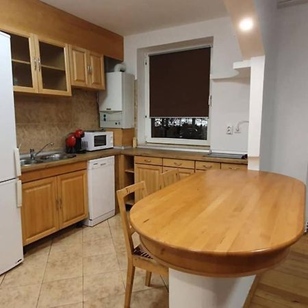 Titian'S Cozy Apartment Сибиу Экстерьер фото
